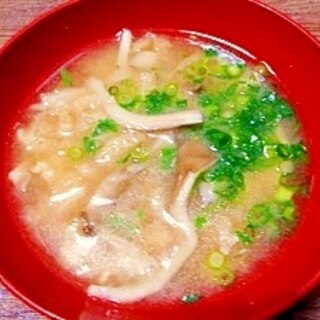 毎日のお味噌汁159杯目＊舞茸と油揚げ